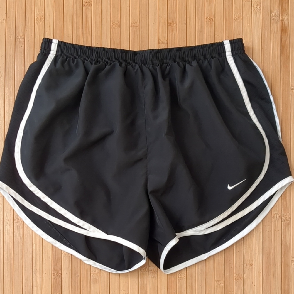 Nike Women's Black White Running Shorts, Size Medium
